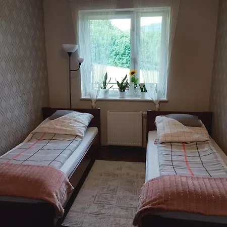 Brzozowa Устронь